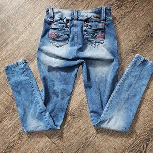 Dominican mulatto jeans